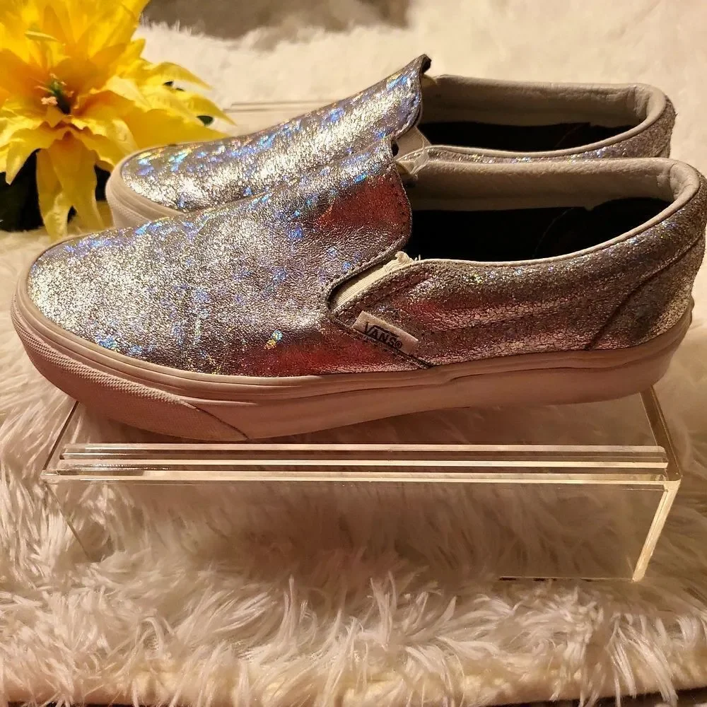 Halogen van's off the wall ladies size8 men's size6.5 in EUC,